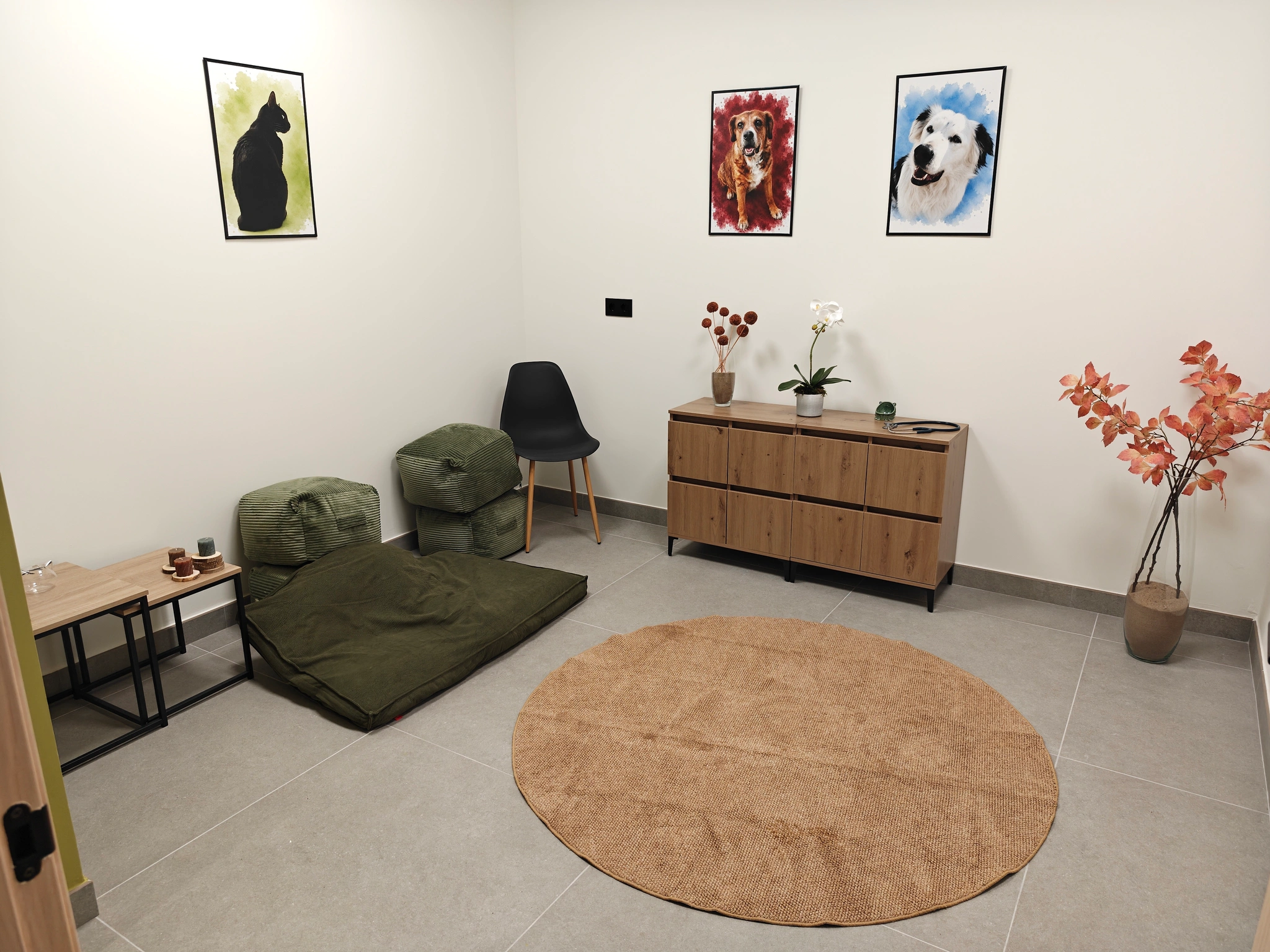 Sala tranquila, con cama y asientos, para despedirse en intimidad